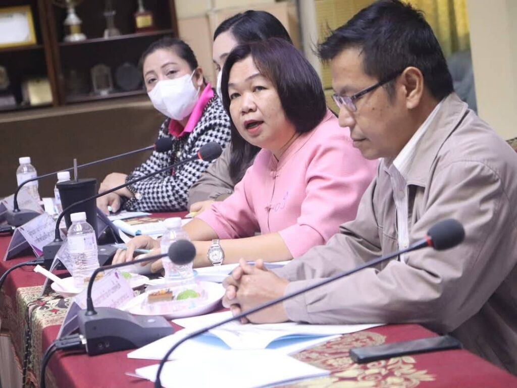 ประชุมและนำเสนอผลการดำเนินงานฯ คณะอนุกรรมการป้องกันและแก้ไขปัญหาการตั้งครรภ์ในวัยรุ่นจังหวัดนครพนม ครั้งที่ 1/2568 3 84871 0