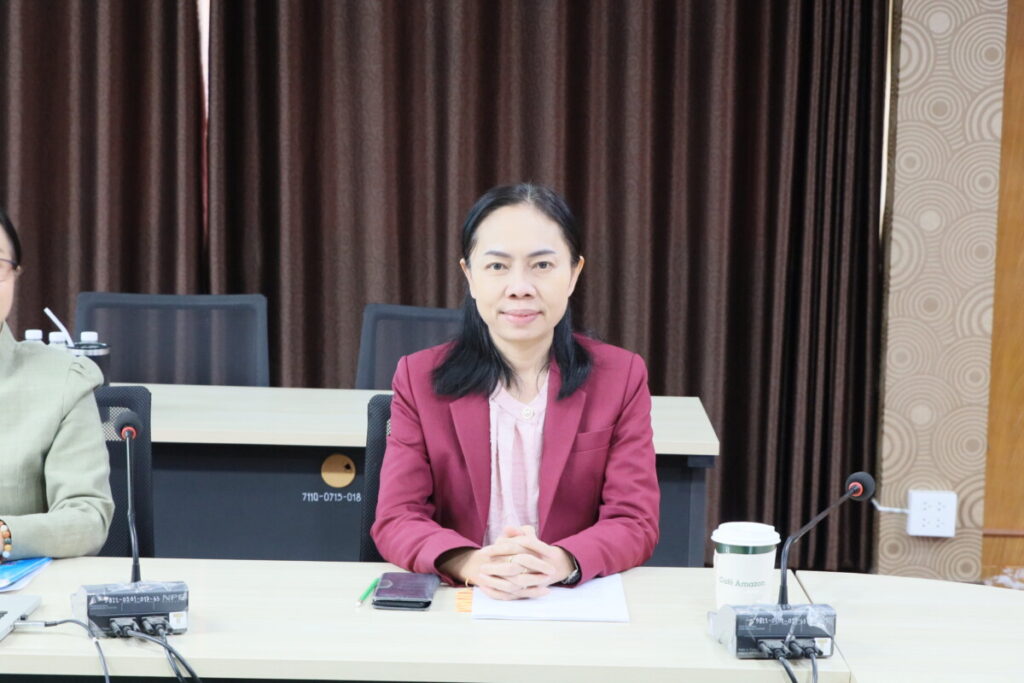 ประชุมคณะกรรมการพิจารณาการอนุมัติการเก็บเงินบำรุงการศึกษาของสถานศึกษา สังกัดสำนักงานคณะกรรมการการศึกษาขั้นพื้นฐาน ครั้งที่ 2/2568 3 IMG 7895