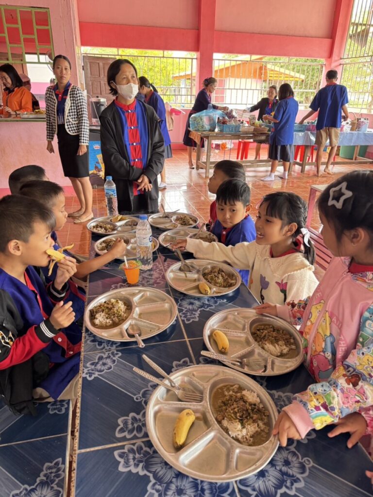 เข้าตรวจสอบการเงิน การบัญชีพัสดุ และแผนการดำเนินงาน ตามแผนปฏิบัติงานประจำปี 2568 โรงเรียนบ้านโคกหินแฮ่ 2 S 11231285 0