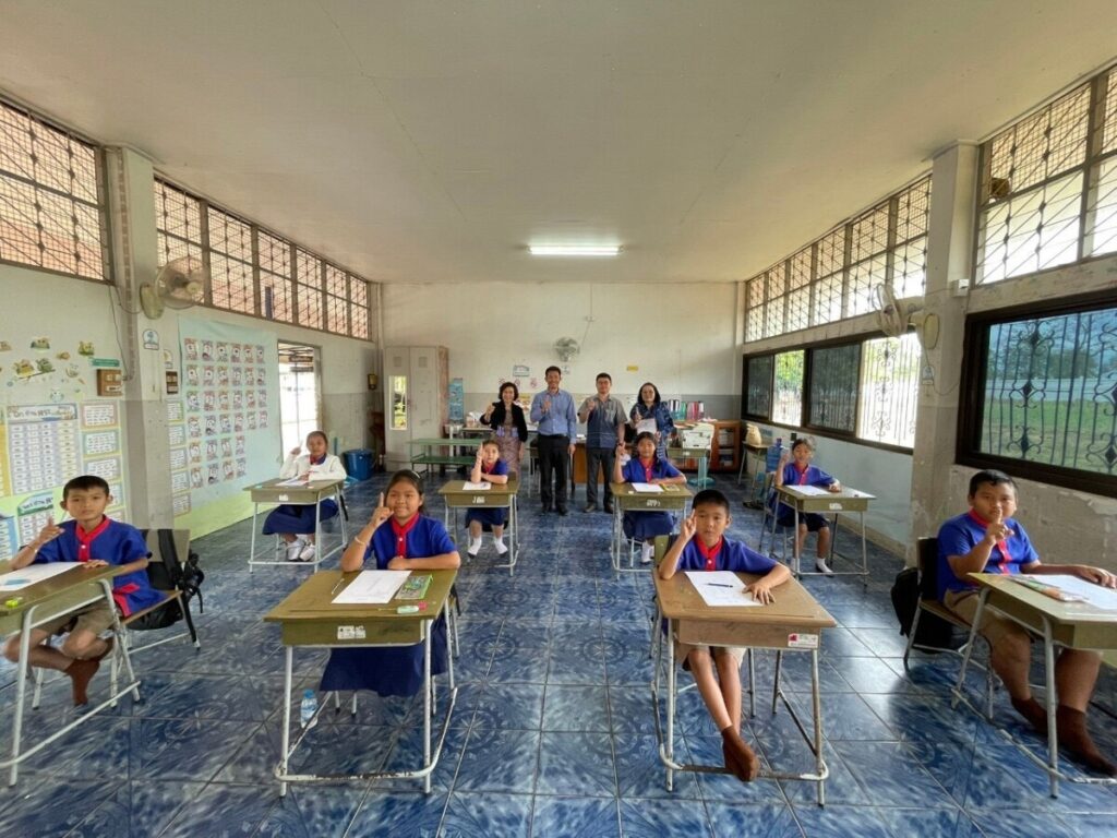 ประเมินและดำเนินการคัดเลือกเพื่อรับรางวัลครูดีศรีนคร ปีที่ 2 เครือข่ายวังตามัวกุรุคุ 4 S 38322204 0