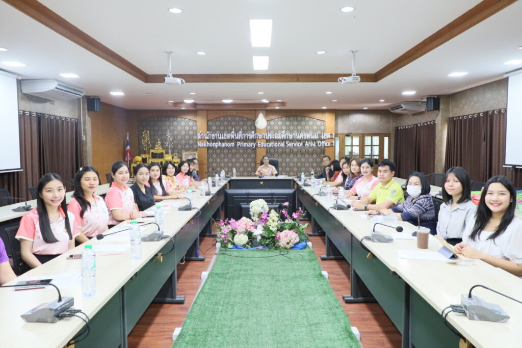 สพป.นครพนม เขต 1 ประชุมเตรียมความพร้อมรับสมัครคัดเลือกครูผู้ช่วย กรณีพิเศษ 1 IMG 0018