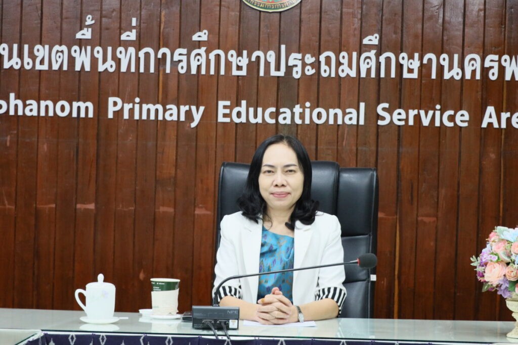 สพป.นครพนม เขต 1 ประชุมชี้แจงการขับเคลื่อนกิจกรรมโครงการโรงเรียนสุจริต ประจำปีงบประมาณ พ.ศ. 2568 2 IMG 0394