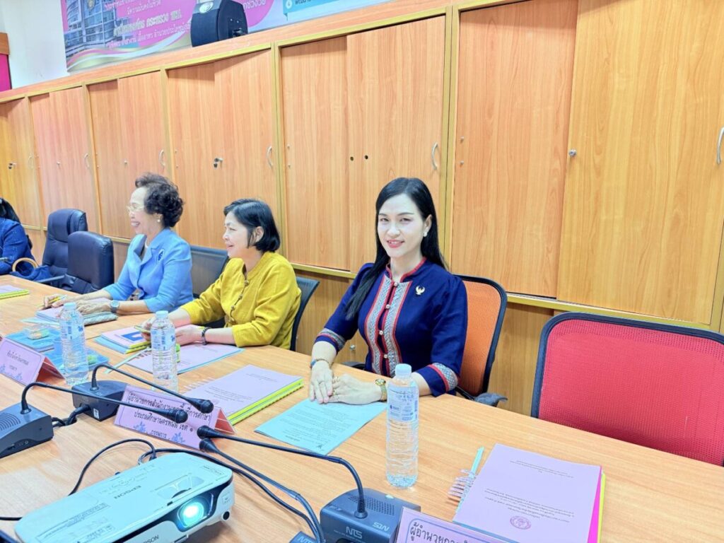 ประชุมพิจารณาคัดเลือกแม่ดีเด่นแห่งชาติ ประจำปี 2568 4 222915 0
