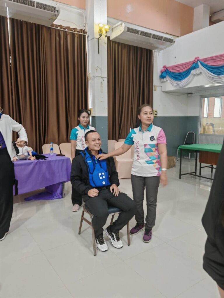 อบรมโครงการเสริมสร้างความปลอดภัยในสถานศึกษา การอบรมเชิงปฏิบัติการการปฐมพยาบาลเบื้องต้นและการช่วยชีวิตขั้นพื้นฐาน 4 396845 0