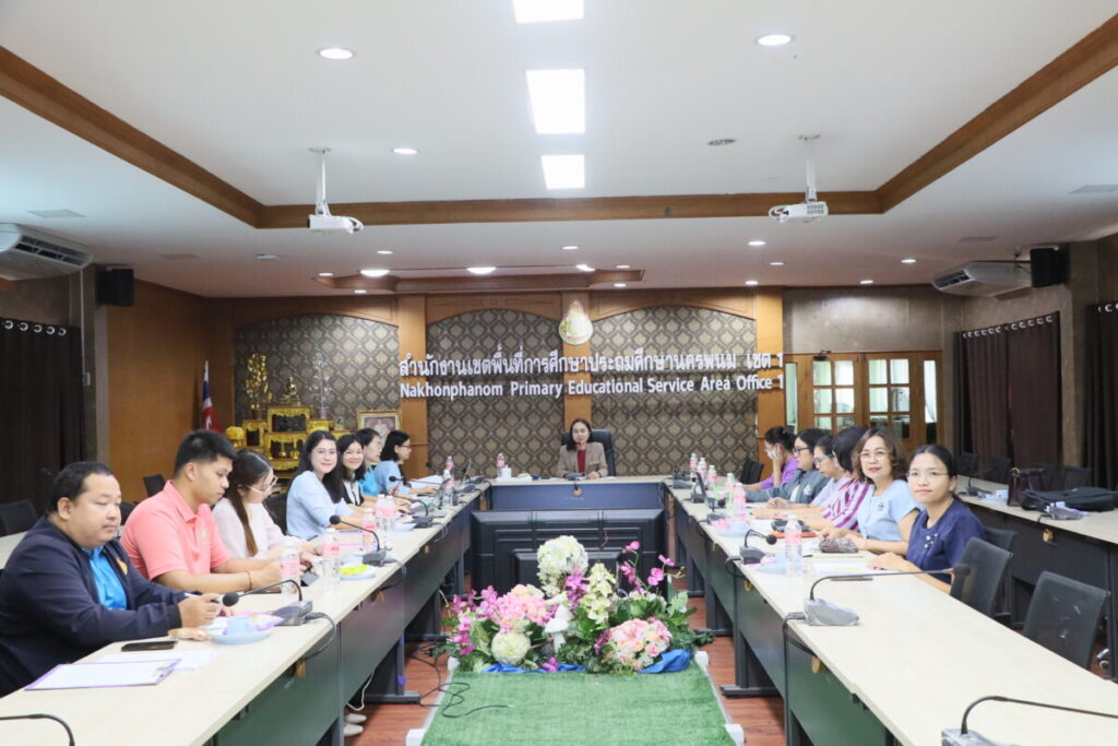 การประชุมคณะกรรมการจัดทำเล่มแผนขับเคลื่อนแผนบริหารโรงเรียนขนาดเล็ก ระยะ 3 ปี (ปีการศึกษา 2568 - 2570) ครั้งที่ 2/2568 1 IMG 4962