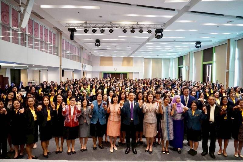 เข้าร่วมโครงการพัฒนาผู้อำนวยการกลุ่มพัฒนาครูและบุคลากรทางการศึกษาสำนักงานเขตพื้นที่การศึกษา 5 208523
