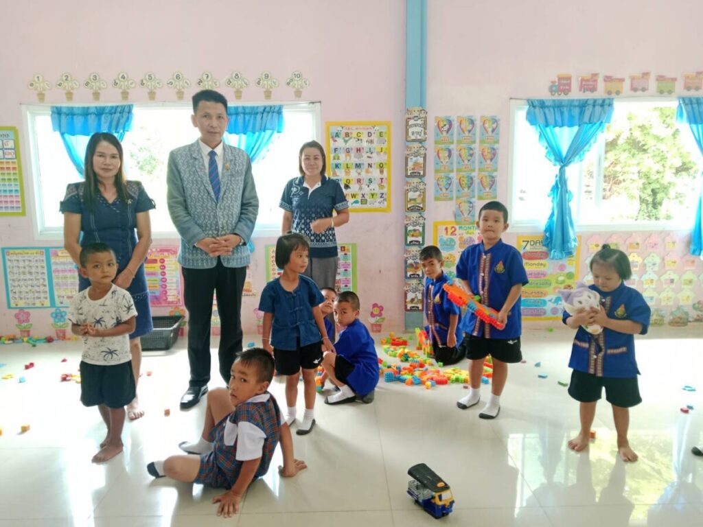 ลงพื้นที่ตรวจเยี่ยมโรงเรียนบ้านสว่างสำราญ 2 214673 0