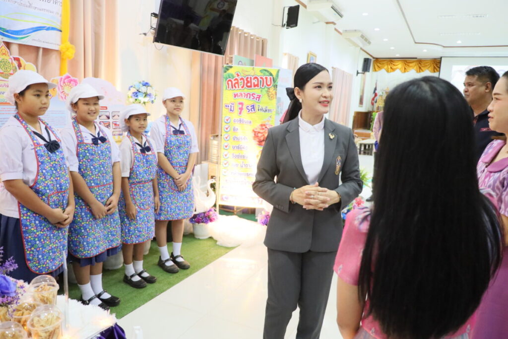 ร่วมให้กำลังใจโรงเรียนที่เข้าร่วมแข่งขันตามกิจกรรมบริษัทสร้างการดี โครงการโรงเรียนสุจริต ประจำปีงบประมาณ พ.ศ. 2568 5 IMG 6453