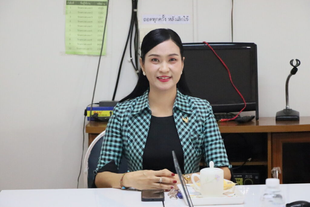 สพป.นครพนม เขต 1 ร่วมประชุมพัฒนางานตามข้อตกลง PA ขับเคลื่อนคุณภาพการศึกษา ปีงบประมาณ 2568 2 IMG 7447