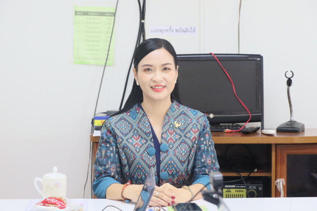 สพป.นครพนม เขต 1 ประชุมพัฒนางานตำแหน่งผู้อำนวยการสำนักงานเขตพื้นที่การศึกษา ตามข้อตกลง PA 3 IMG 8381