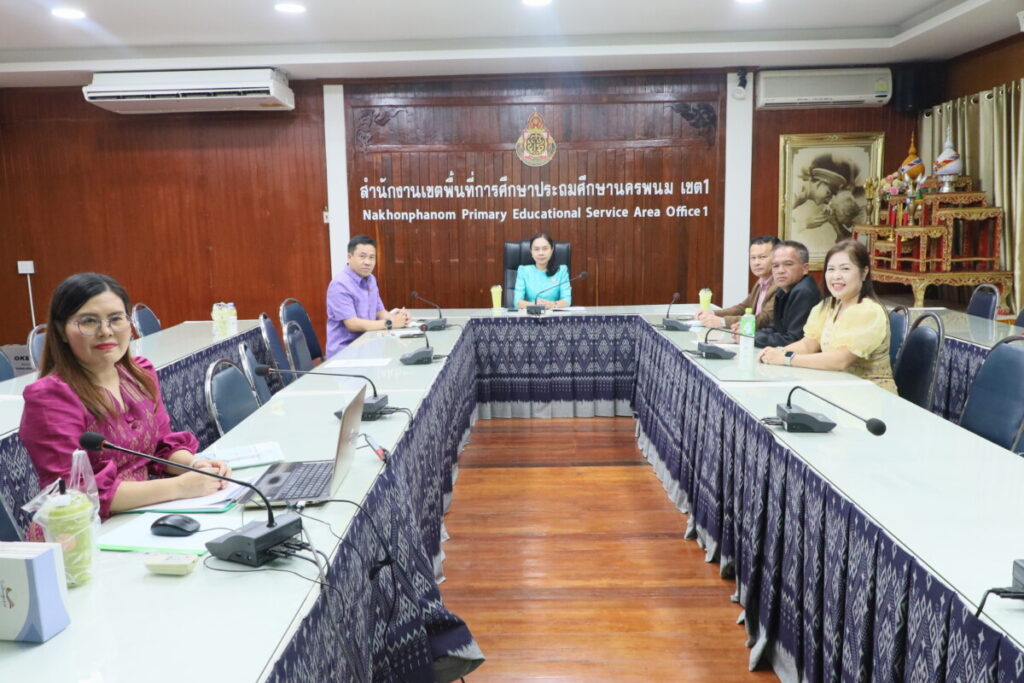 สพป.นครพนม เขต 1 ขับเคลื่อนโรงเรียนคุณธรรม ประจำปีงบประมาณ 2568 ผ่านระบบออนไลน์ 1 IMG 0748