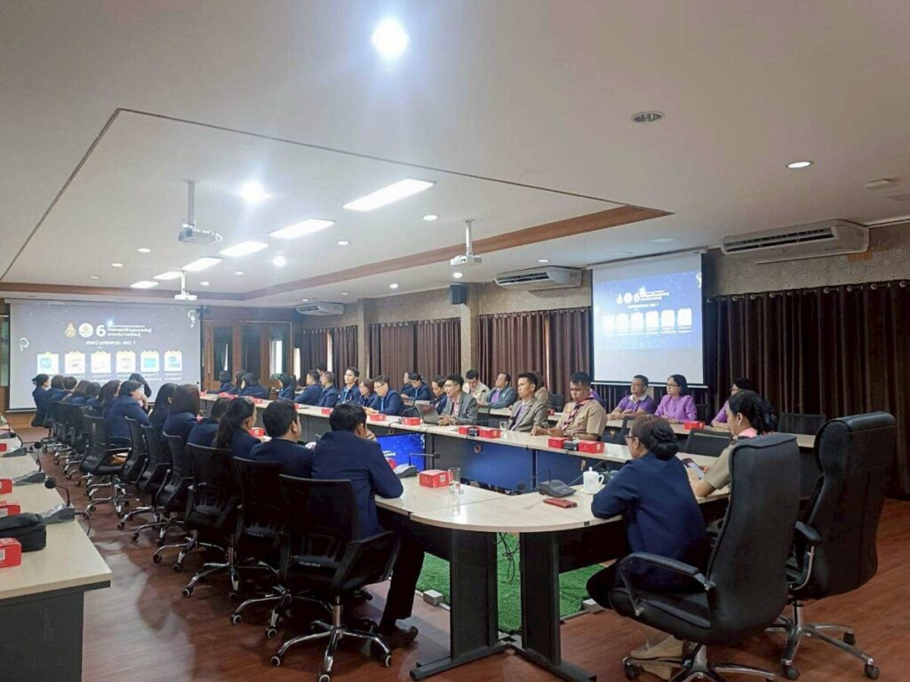 สพป.นครพนม เขต 1 ต้อนรับคณะ สพป.อุบลราชธานี เขต 4 ศึกษาดูงานบริหารจัดการสำนักงานด้วยเทคโนโลยีดิจิทัล 2 LINE ALBUM ดูงาน สพป.อุบล เขต4 250708 3