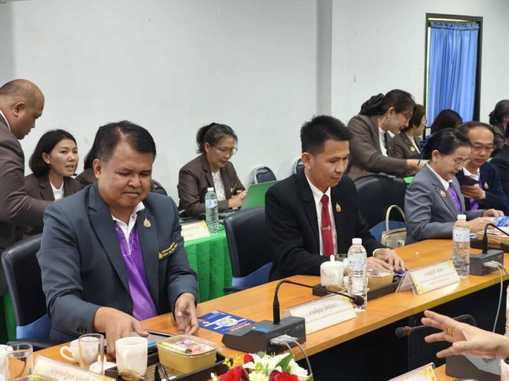 สพป.นครพนม เขต 1 ศึกษาดูงานการพัฒนาเครือข่าย ก.ต.ป.น. ณ สพป.สกลนคร เขต 2 4 249715 0