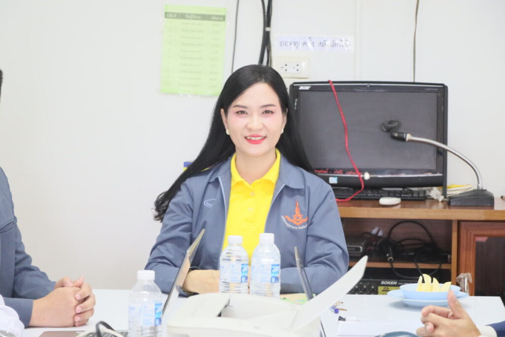 สพป.นครพนม เขต 1 ประชุมพัฒนางานตำแหน่งผู้อำนวยการสำนักงานเขตพื้นที่การศึกษา ตามข้อตกลง PA 2 IMG 4015
