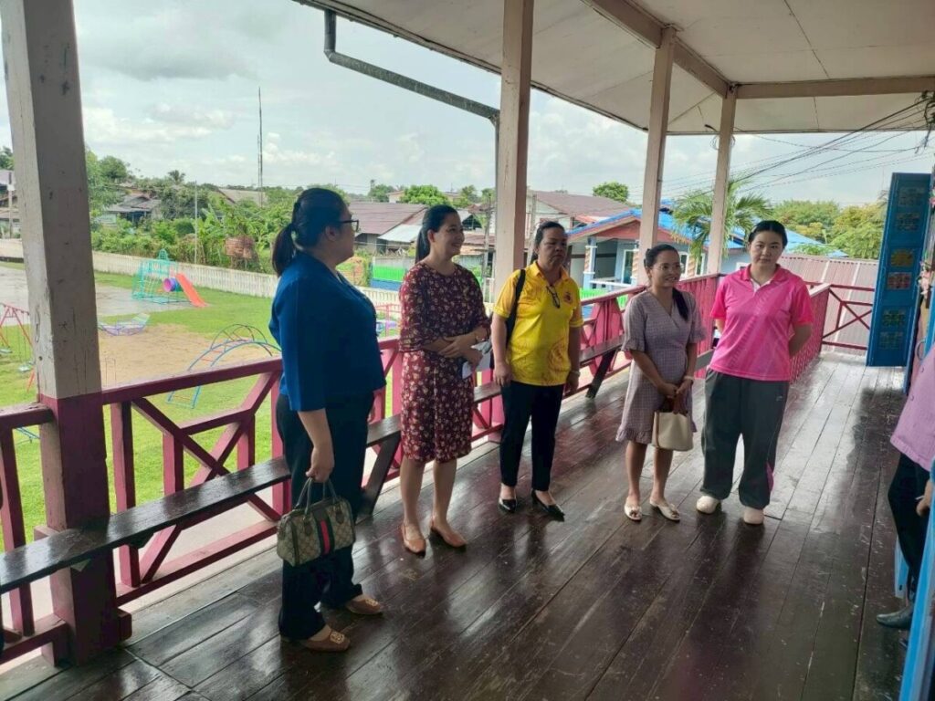 สพป.นครพนม เขต 1 เก็บข้อมูล S2 Site Visit DLTV 2 S 53567506 0