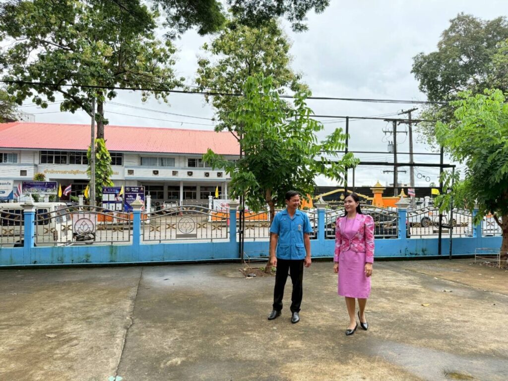 สพป.นครพนม เขต 1 ตรวจเยี่ยมติดตามโรงเรียนประสบวาตภัย 4 256809 0