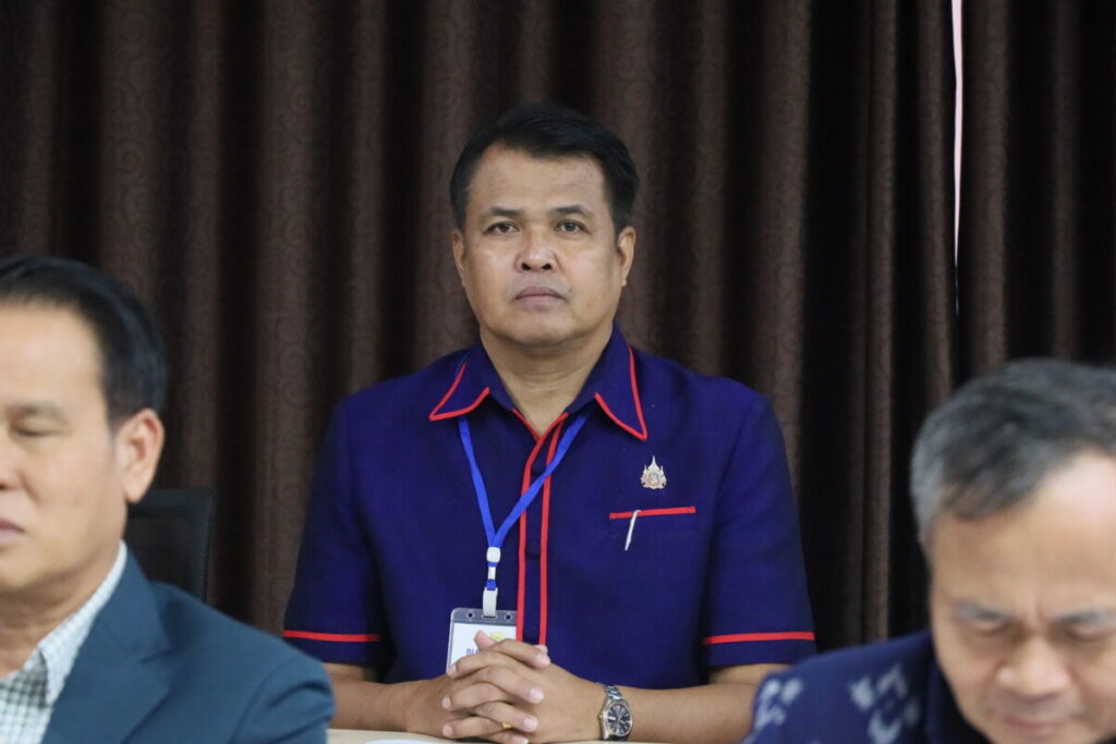 สพป.นครพนม เขต 1 ประชุมคณะกรรมการพัฒนาศักยภาพครูและบุคลากรทางการศึกษา 4 IMG 6559