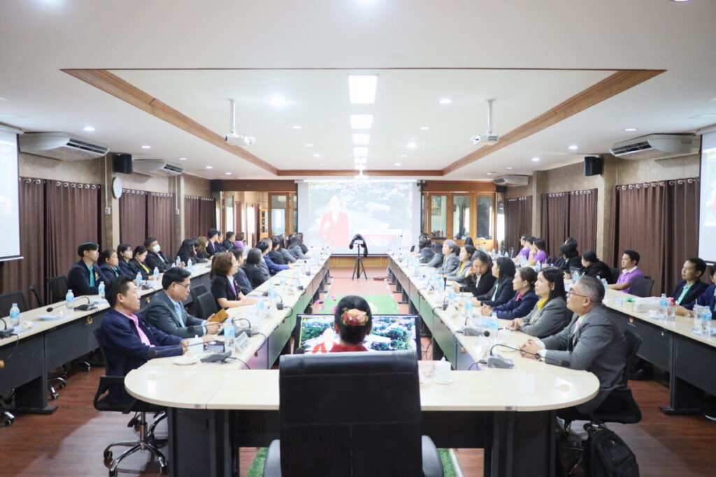 สพป.นครพนม เขต 1 เปิดการอบรมพัฒนาบุคลากรกลุ่มส่งเสริมการจัดการศึกษา 4 IMG 7905