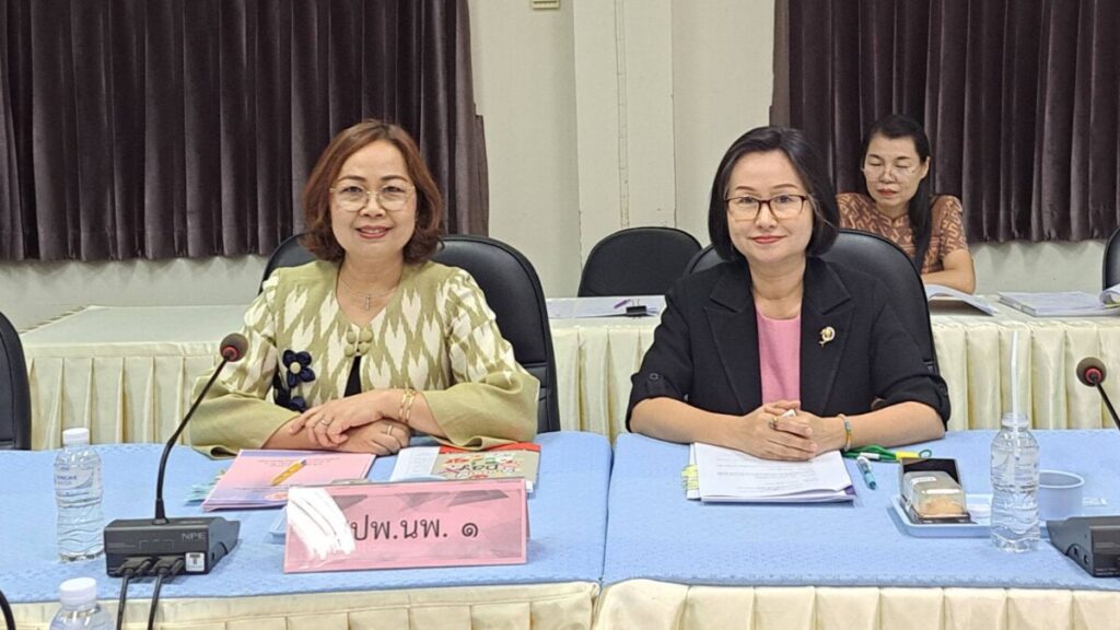 ร่วมประชุม คณะกรรมการศึกษาธิการจังหวัดนครพนม ครั้งที่ 6/2568 2 183157 0