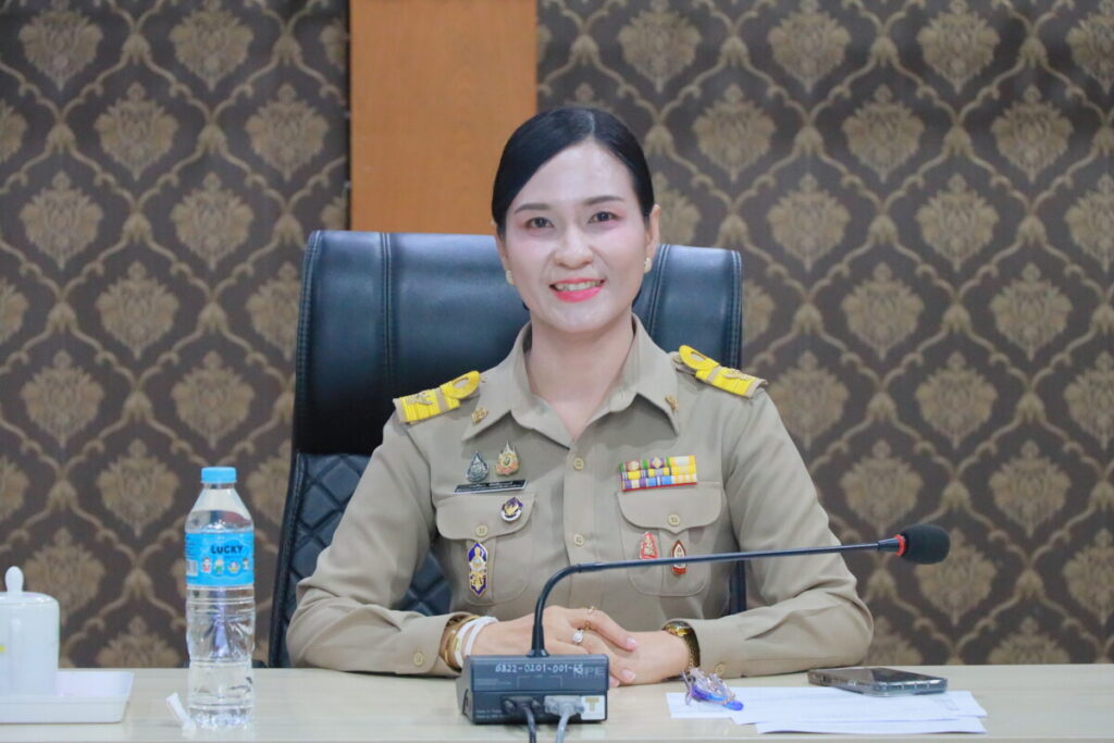 สพป.นครพนม เขต 1 ประชุมจัดสรรงบประมาณรายจ่ายประจำปีงบประมาณ พ.ศ. 2569 ครั้งที่ 1 2 IMG 7215