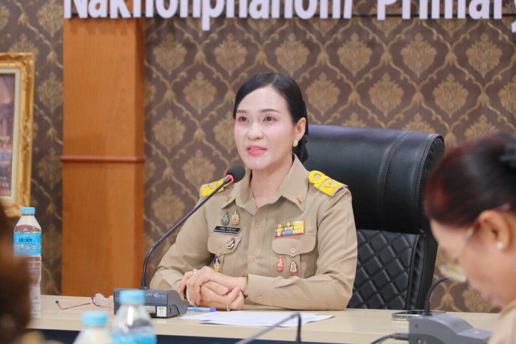 สพป.นครพนม เขต 1 ประชุมจัดสรรงบประมาณรายจ่ายประจำปีงบประมาณ พ.ศ. 2569 ครั้งที่ 1 4 IMG 7261 1