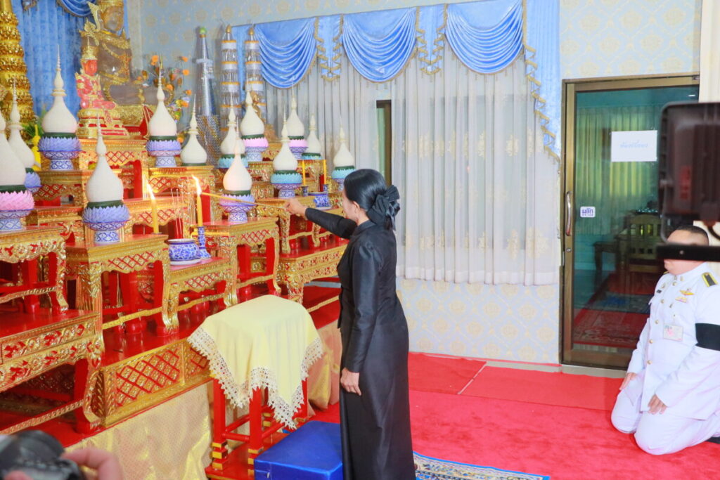 สพป.นครพนม เขต 1 ร่วมพิธีบำเพ็ญกุศลถวายพระราชกุศลแด่ สมเด็จพระนางเจ้าสิริกิติ์ พระบรมราชินีนาถ พระบรมราชชนนีพันปีหลวง 6 IMG 7730