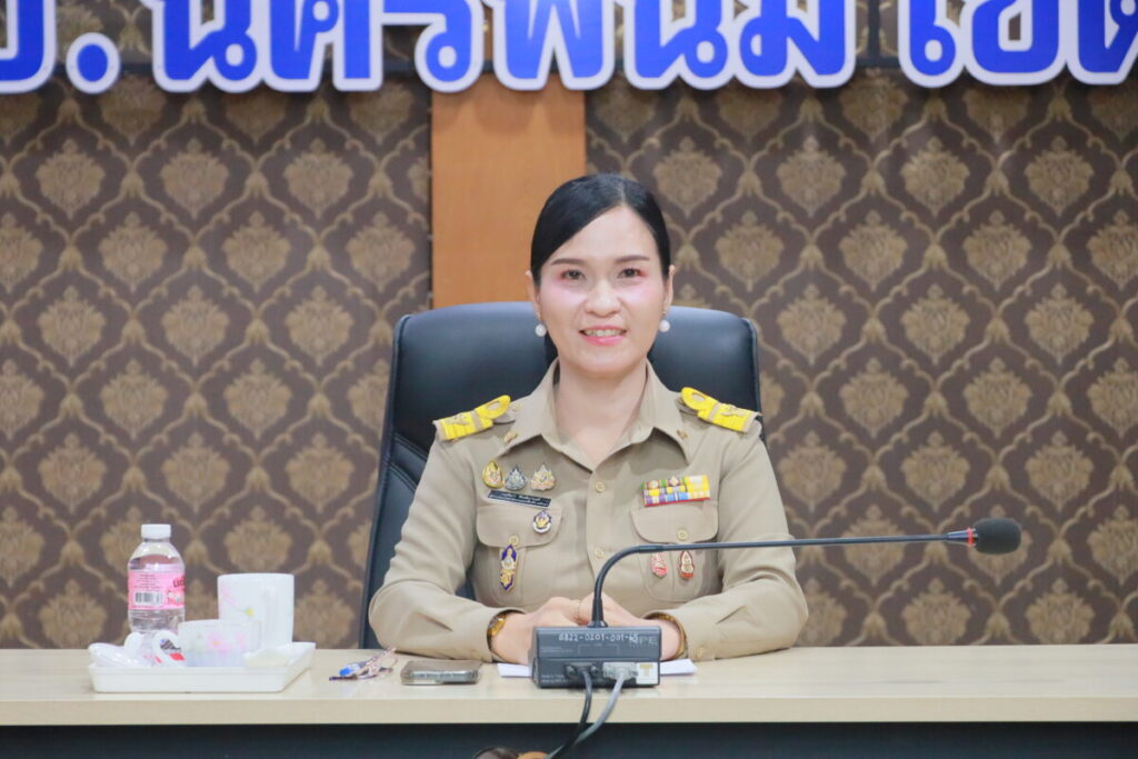 สพป.นครพนม เขต 1 ประชุมเตรียมความพร้อมจัดกิจกรรม “สดุดีวีรบุรุษทหารกล้า” ขับเคลื่อนการเรียนรู้ประวัติศาสตร์และหน้าที่พลเมือง 4 IMG 1894