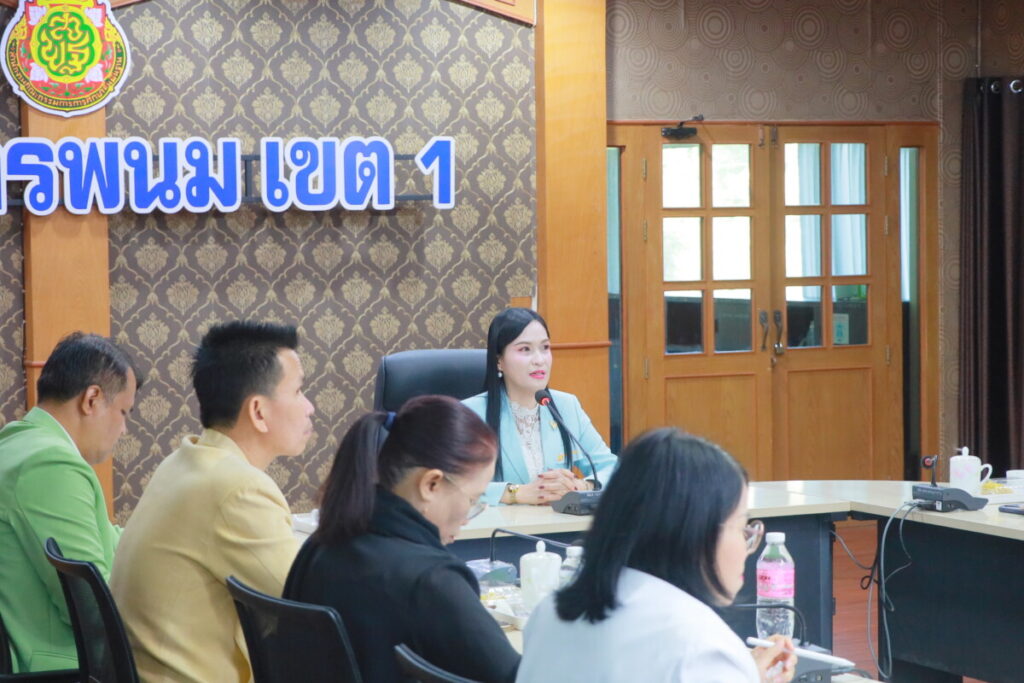 สพป.นครพนม เขต 1 ร่วมรับชม “พฤหัสเช้า ข่าว สพฐ.” ครั้งที่ 6/2569 เพื่อขับเคลื่อนการศึกษายุคใหม่ 4 IMG 3534