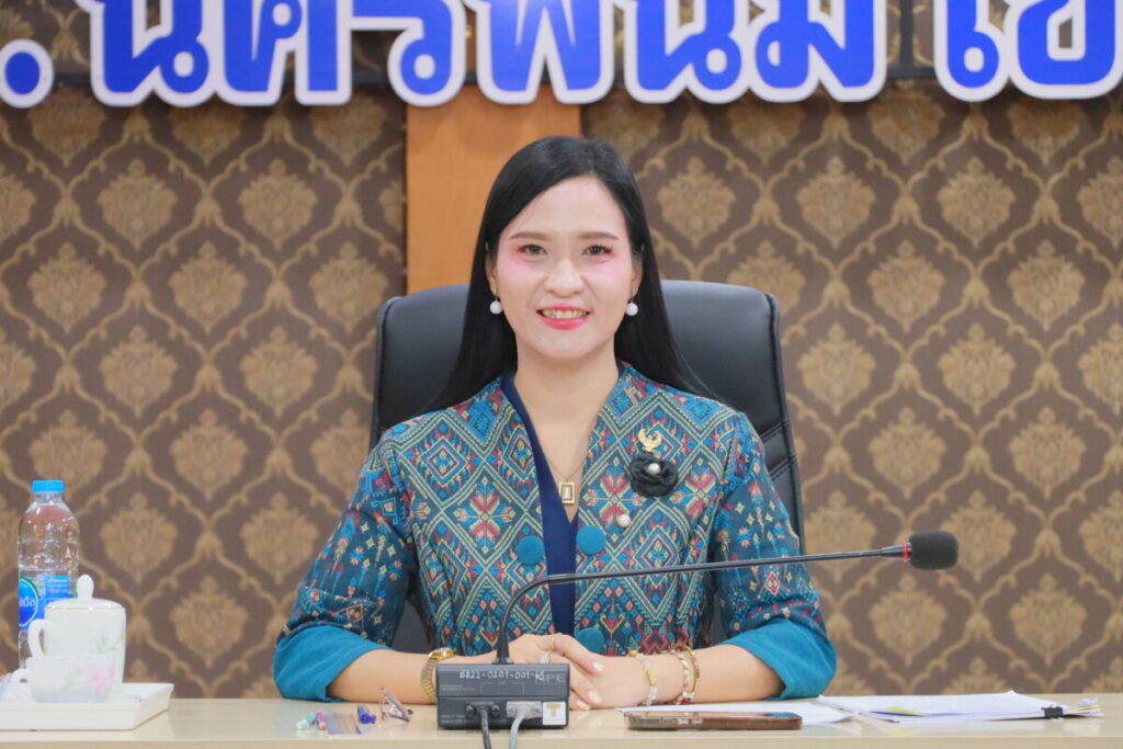 ผอ.สพป.นครพนม เขต 1 เป็นประธานการประชุมจัดทำข้อมูลการย้ายข้าราชการครูและบุคลากรทางการศึกษา 1 IMG 6921 1
