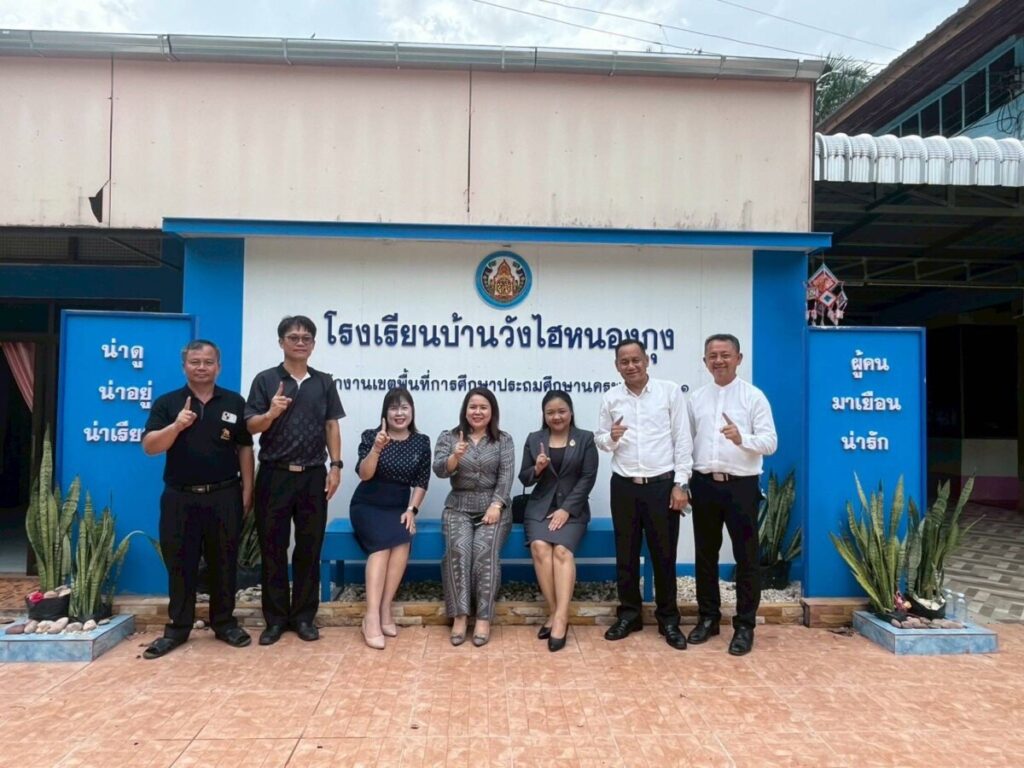 สพป.นครพนม เขต 1 นำทีมคณะกรรมการและศึกษานิเทศก์ ลงพื้นที่นิเทศติดตาม 5 โรงเรียนเครือข่ายคำเตย รับเปิดเทอม 3 332183