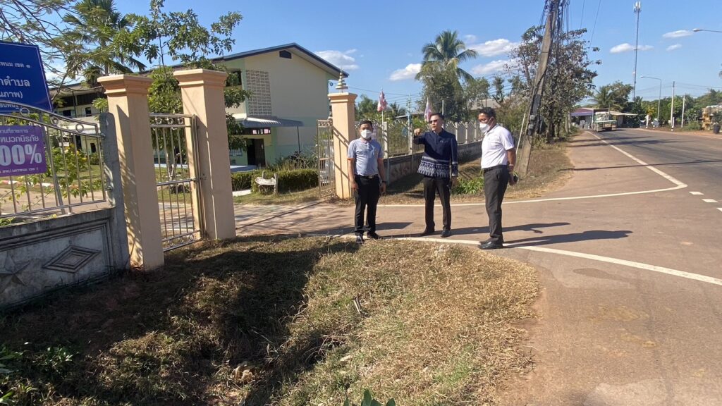 ลงพื้นที่ให้กำลังใจผู้บริหารคณะครู รร.บ้านนามูลฮิ้น 3 S 12845077