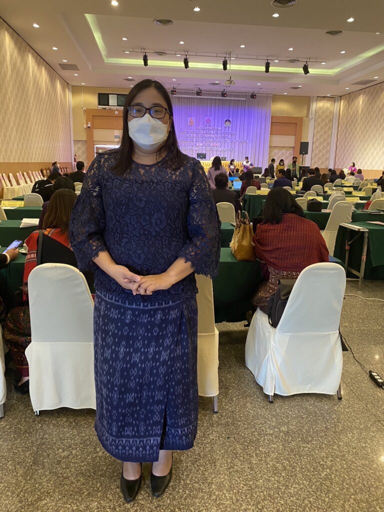 ประชุมปฏิบัติการบริหารระบบข้อมูลจัดการแข่งขันงานศิลปหัตถกรรมนักเรียนระดับชาติ ภาคตะวันออกเฉียงเหนือ ครั้งที่ 70 3 S 25559052