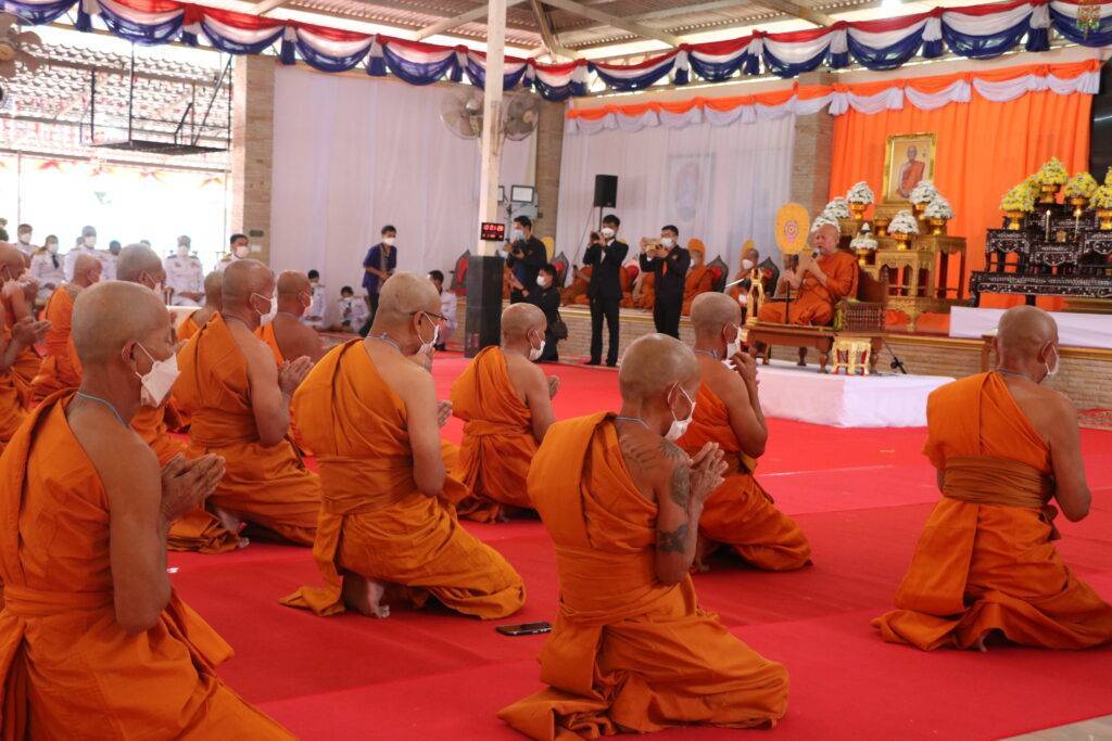 ร่วมพิธีบรรพชาอุปสมบทหมู่ 99 รูป เพื่อถวายพระพรชัยมลคงแด่ สมเด็จพระเจ้าลูกเธอ เจ้าฟ้าพัชรกิติยาภาฯ 5 IMG 4330