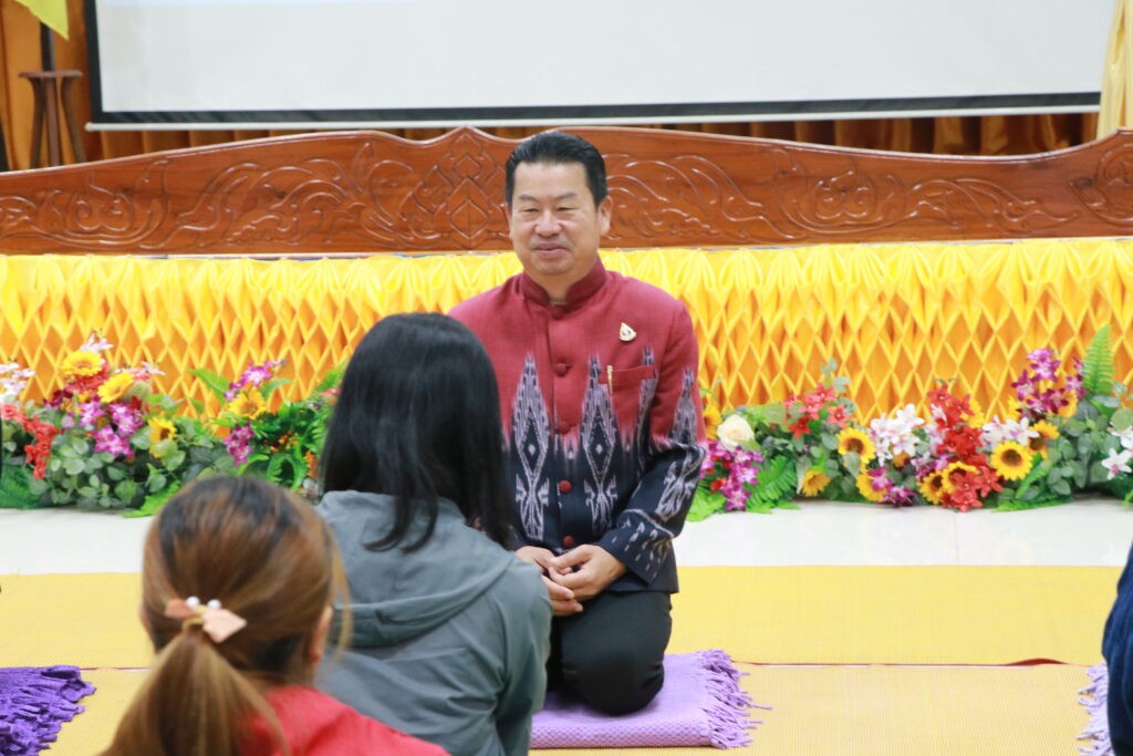 การอบรมเชิงปฏิบัติการจัดกิจกรรมการจัดการเรียนรู้ด้วยภาษาไทยผ่านวรรณกรรมในโรงเรียนเปลี่ยนแปลงเชิงระบบด้วยนวัตกรรมจิตศึกษา PBL และ PLC 1 IMG 1964