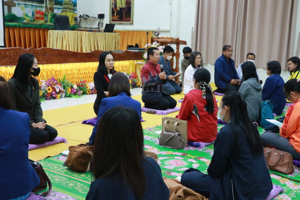 การอบรมเชิงปฏิบัติการจัดกิจกรรมการจัดการเรียนรู้ด้วยภาษาไทยผ่านวรรณกรรมในโรงเรียนเปลี่ยนแปลงเชิงระบบด้วยนวัตกรรมจิตศึกษา PBL และ PLC 4 IMG 1982