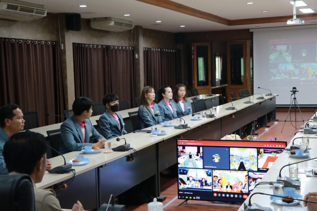ต้อนรับและให้คำแนะนำกับอาจารย์และนักศึกษา มหาวิทยาลัยนครพนม คณะครุศาสตร์ หลักสูตรครุศาสตร์มหาบัณฑิต สาขาวิชาการบริหารและพัฒนาการศึกษา 3 LINE ALBUM 2023.5.8 230508 28
