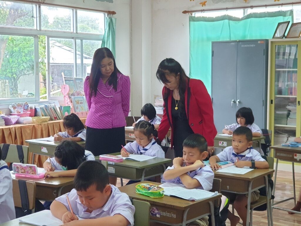 นิเทศ ติดตามการจัดการเรียนรู้เชิงรุก(Active learning)ที่โรงเรียนบ้านนาราชควาย 4 S 3891219