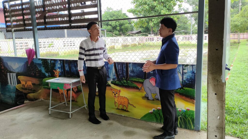 วัลงพื้นที่ตรวจเยี่ยมและให้กำลังใจ โรงเรียนในสังกัด ที่ประสบภัยน้ำท่วม จากเหตุฝนตกต่อเนื่องหลายวัน 4 13083