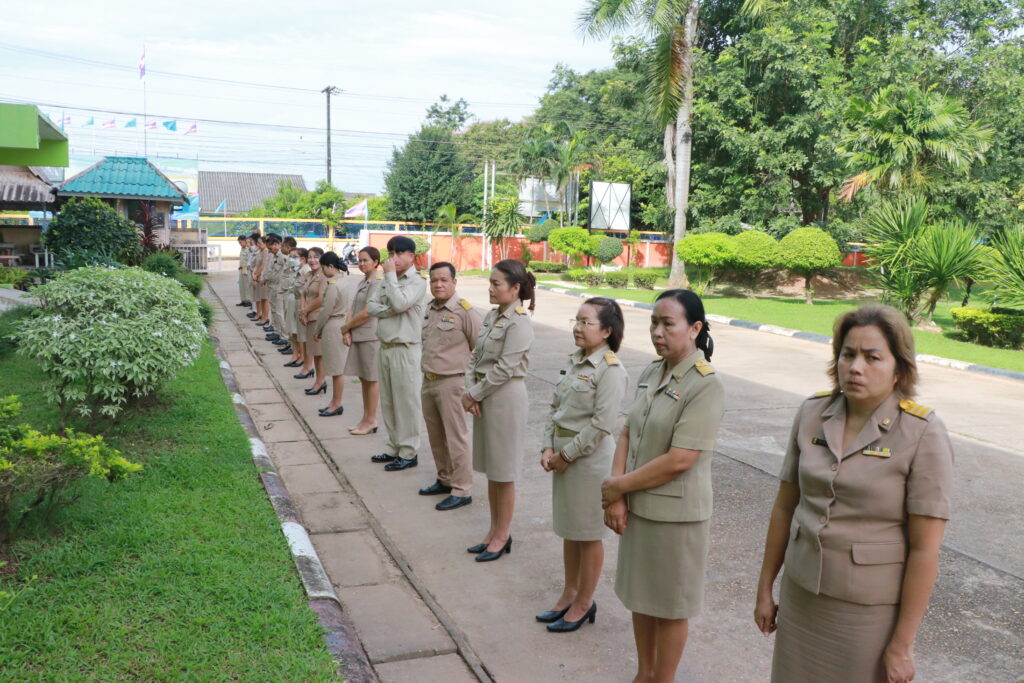 กิจกรรมเชิงสัญลักษณ์เขตสุจริต,ร้องเพลงชาติ, สวดมนต์ไหว้พระ,กล่าวคำปฏิญาณเขตสุจริต 7 IMG 1150