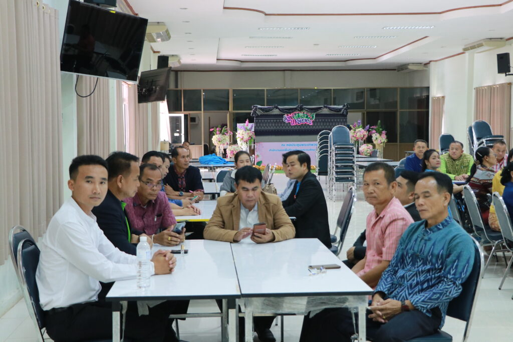 การประชุมชี้แจงโครงการรักการอ่าน 2 IMG 1258