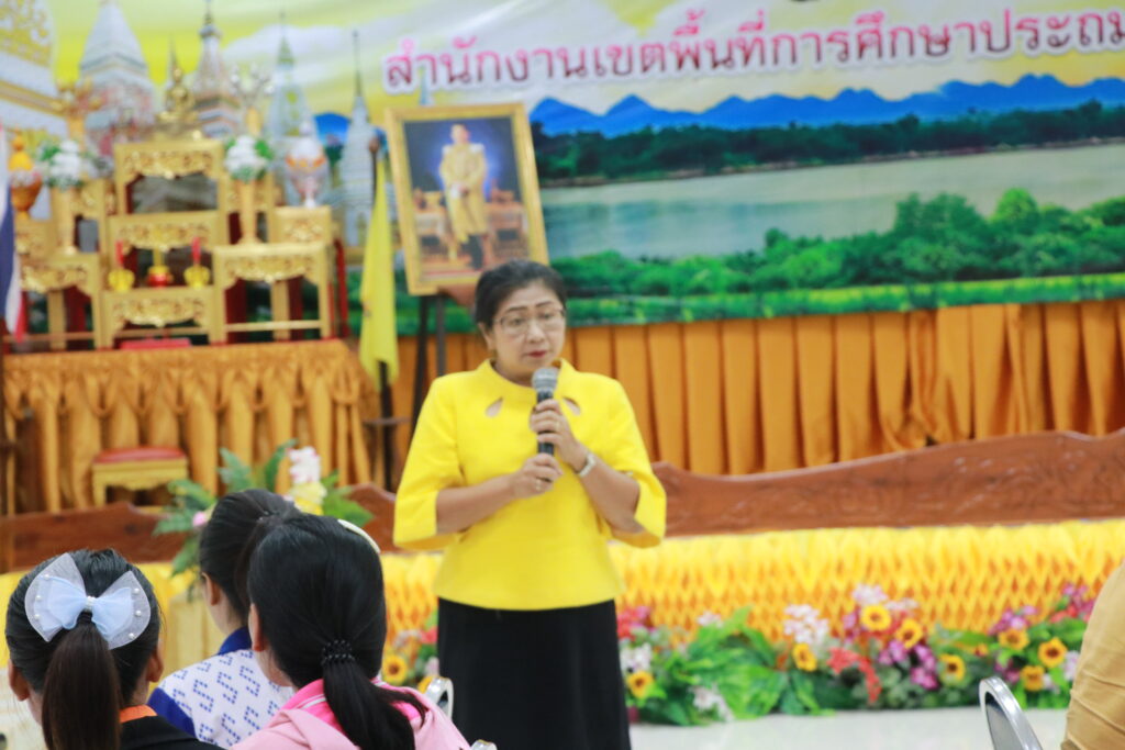 การประชุมชี้แจงโครงการรักการอ่าน 9 IMG 1321