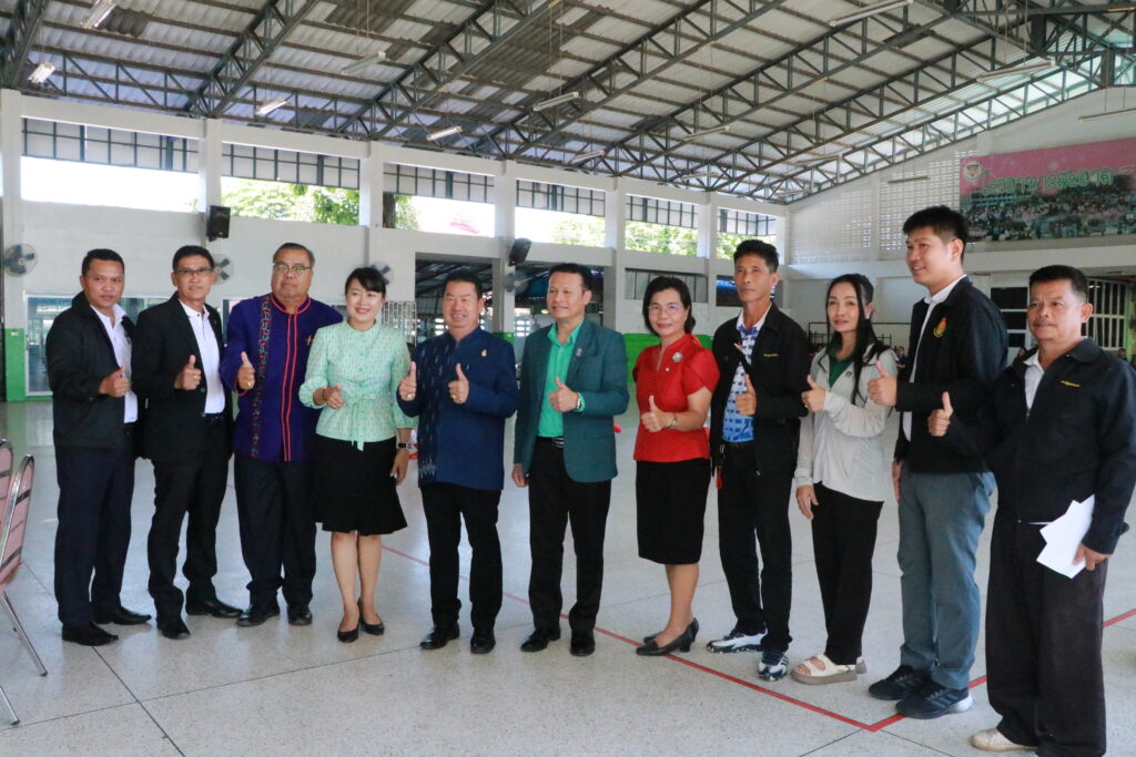 การแข่งขันงานศิลปหัตถกรรมนักเรียน ครั้งที่ 71 ปีการศึกษา 2566 ระดับเขตพื้นที่การศึกษา ในระหว่างวันที่ 9-11 ตุลาคม 2566 5 IMG 4681
