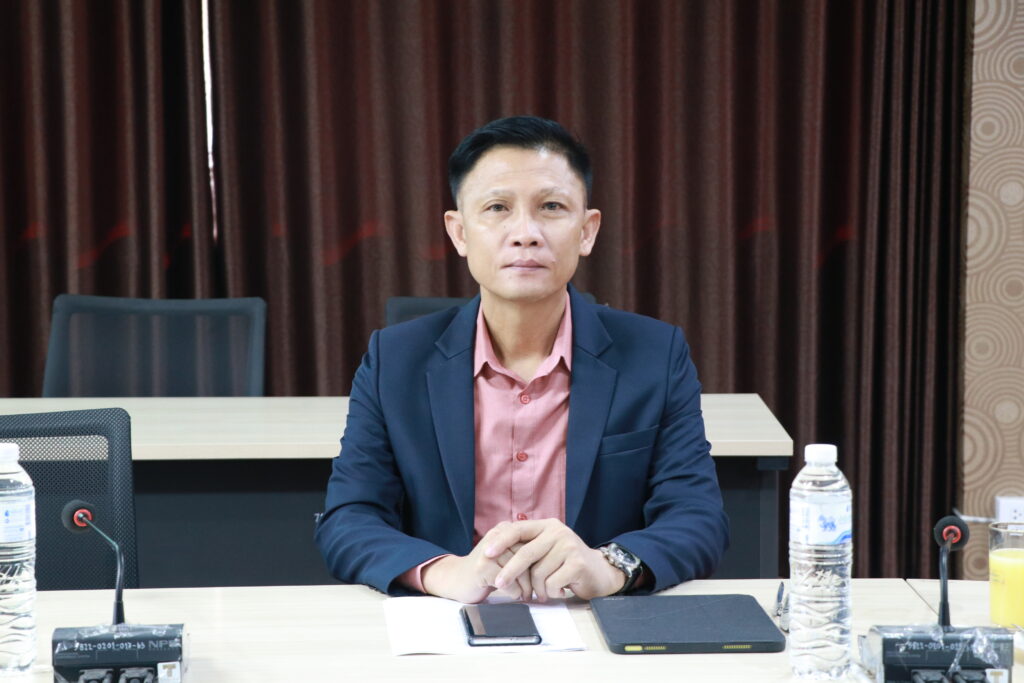 การประชุมการจัดสรรงบประมาณรายจ่ายประจำปีงบประมาณ พ.ศ. 2566 ไปพลางก่อนสำหรับสำนักงานเขตพื้นที่การศึกษา (ครั้งที่ 1) ครั้งที่ 1/2566 3 IMG 5122