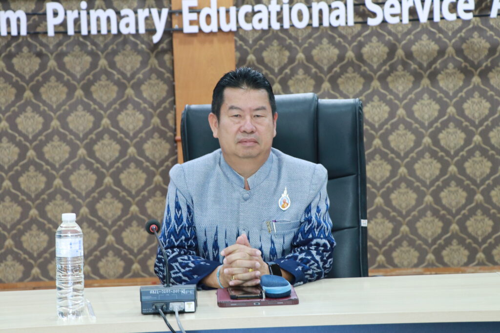 ประชุมคณะกรรมการพิจารณาเลื่อนขั้นค่าจ้างลูกจ้างประจำและค่าตอบแทนพนักงานราชการ ประจำปี 2566 ครั้งที่ 2 (1 ตุลาคม 2566) 1 IMG 5136 1
