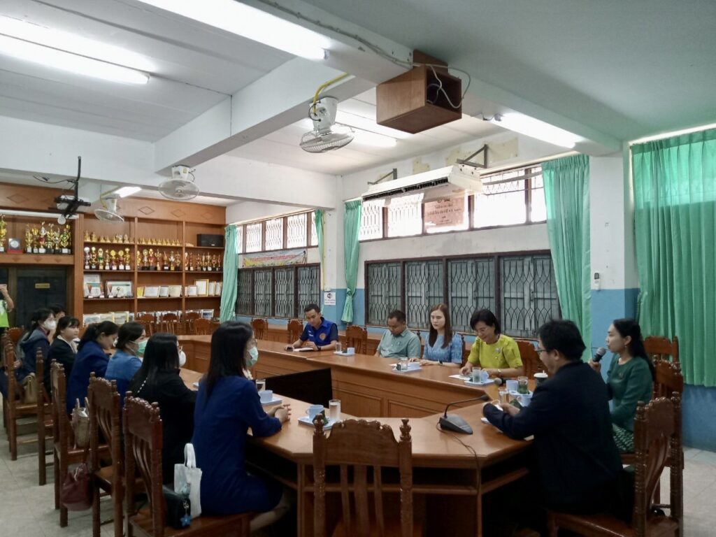 ประชุมทีมสหวิชาชีพ ณ โรงเรียนบ้านแสนพันหมันหย่อน 3 S 484802565