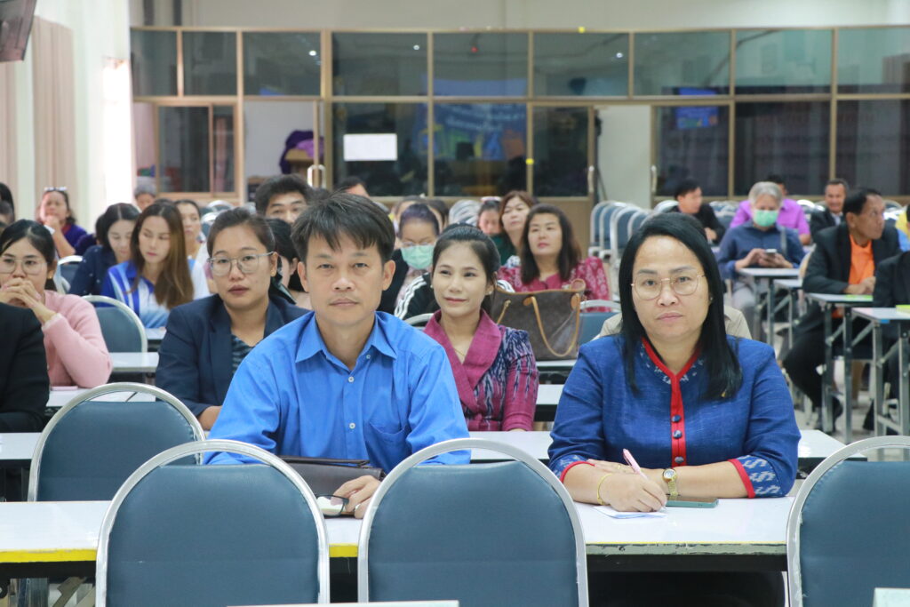 การประชุมผู้อำนวยการสถานศึกษา ในโรงเรียนขนาดเล็กที่มีจำนวนนักเรียนไม่เกิน 60 คน 5 IMG 0682
