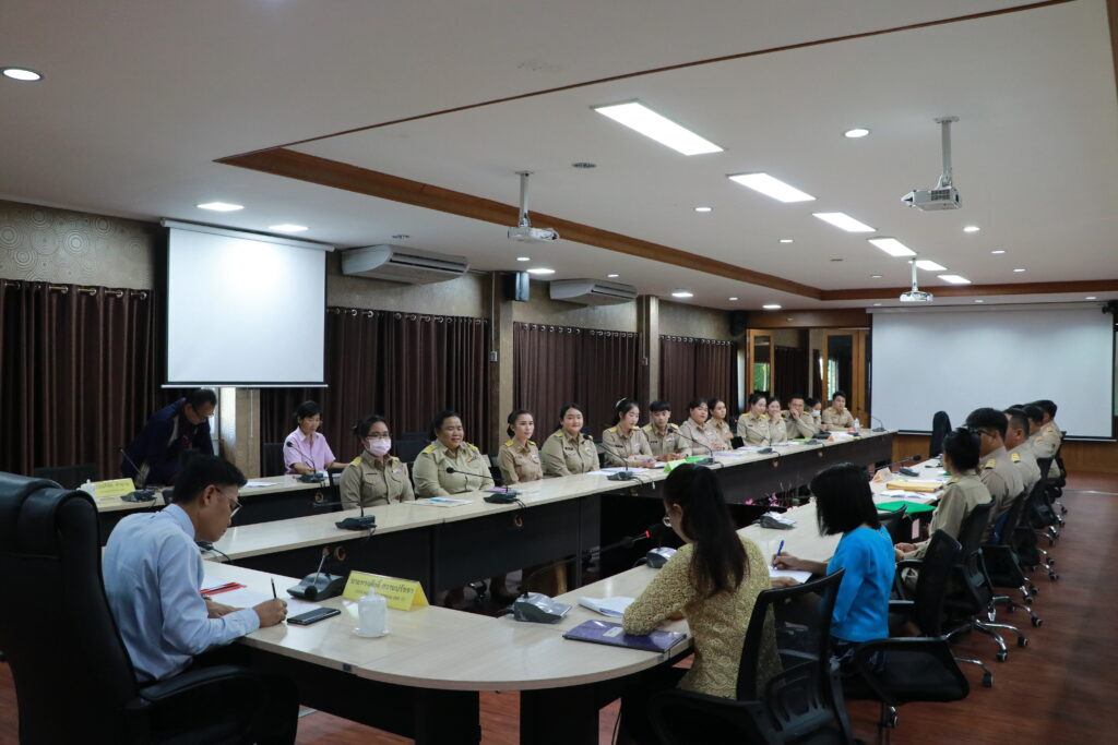 บรรจุและแต่งตั้งเพื่อเข้ารับราชการครูและบุคลากรทางการศึกษา ตำแหน่ง ครู ของผู้สอบแข่งขันได้ในการสอบแข่งขันเพื่อบรรจุและแต่งตั้งบุคคลเข้ารับราชการเป็นข้าราชการครูและบุคลากรทางการศึกษา ตำแหน่ง ครูผู้ช่วย สังกัดสำนักงานคณะกรรมการการศึกษาขั้นพื้นฐาน ปี พ.ศ. 2564 บัญชีสำนักงานศึกษาธิการจังหวัดนครพนม 5 IMG 7917
