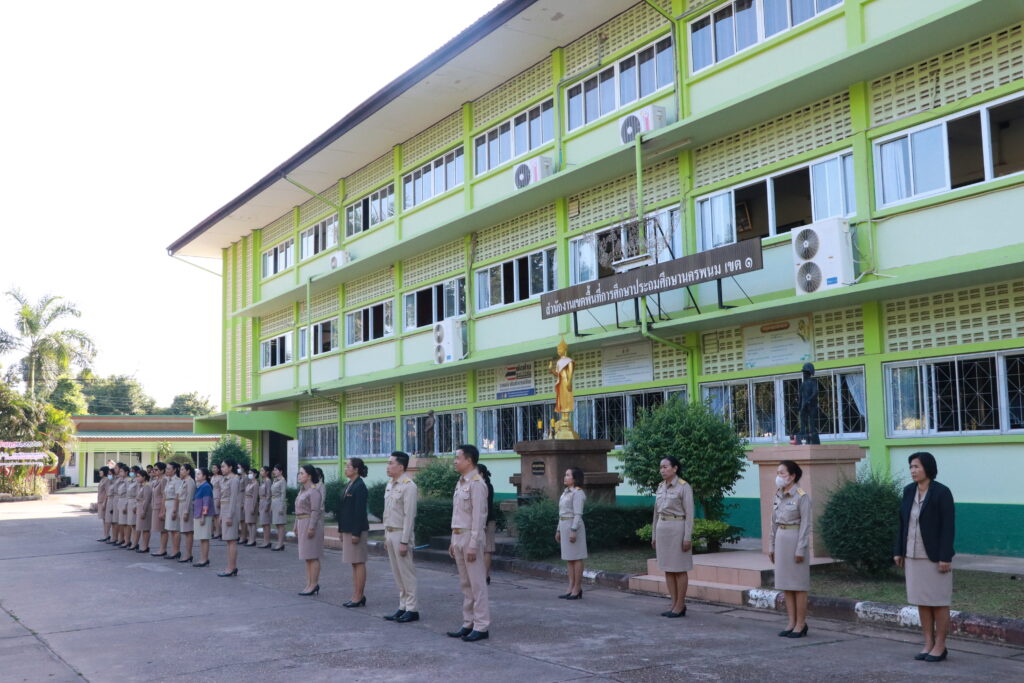 ร่วมกิจกรรมเชิงสัญลักษณ์เขตสุจริต,ร้องเพลงชาติ, สวดมนต์ไหว้พระ,กล่าวคำปฏิญาณเขตสุจริต 6 IMG 8853