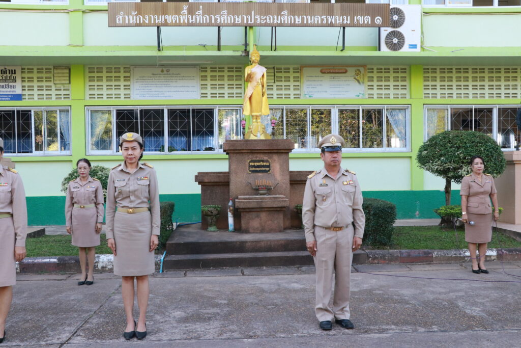 กิจกรรมเชิงสัญลักษณ์เขตสุจริต,ร้องเพลงชาติ, สวดมนต์ไหว้พระ,กล่าวคำปฏิญาณเขตสุจริต 2 IMG 1067