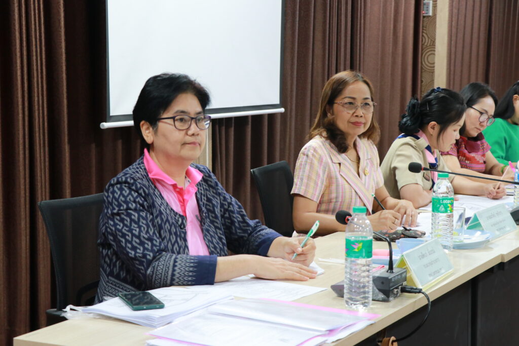 การประชุมประธานเครือข่ายสถานศึกษา และนายกสมาคมผู้บริหารสถานศึกษา สพป.นครพนม เขต 1 ครั้งที่ 3 ประจำปีงบประมาณ พ.ศ. 2567 6 IMG 1731